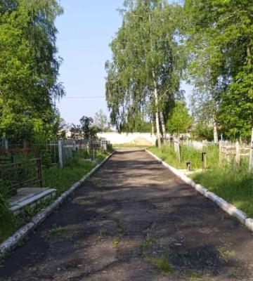 У Харкові дозволили вхід на одне кладовище