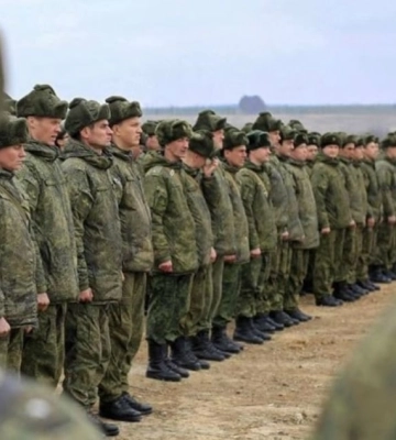 Рашист розповів своїй бабусі, як «викосив» за ніч 400 цивільних на Луганському напрямку