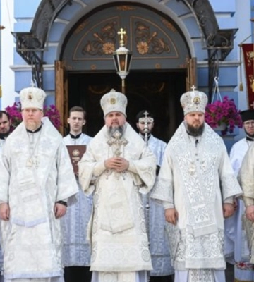 Річницю відновлення Свято-Михайлівського Золотоверхого собору відзначили у Православній церкві України