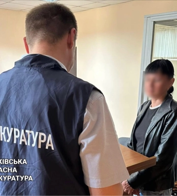 СБУ затримала функціонерку окупаційної пошти у Ізюмі: що їй інкримінують
