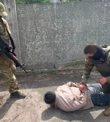 Шпигував за ЗСУ на Донбасі: СБУ затримала інформатора російського ГРУ