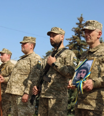 Рівне попрощається із ще одним Героєм