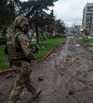 ЗСУ продовжують просуватися вперед: Сирський показав відео з околиць Бахмуту