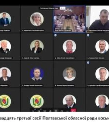 З молитвами і образами: депутати Полтавської облради не змогли проголосувати за скасування договорів оренди з УПЦ