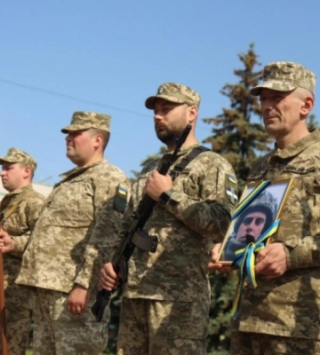 Рівне попрощається із ще одним Героєм