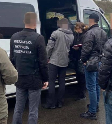 Переправили до Польщі майже 80 чоловіків: викрили волинян, які заробляли на війні