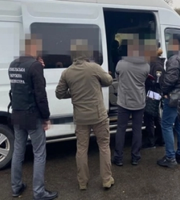 Переправили за кордон 78 ухилянтів: на Волині судитимуть членів банди (Фото)
