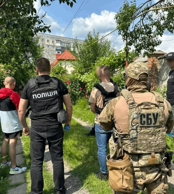На Закарпатті заблокували канал з переправлення через держкордон чоловіків призовного віку: затримано організаторку та її&amp;hellip;
