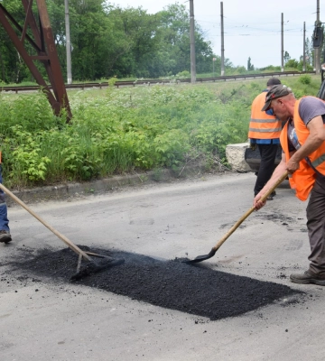 У Сумах цього року не будуть капітально ремонтувати дороги