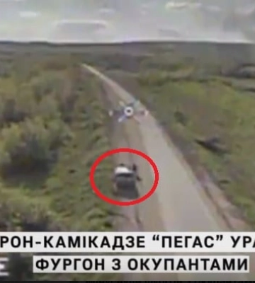 В Мелитополе прогремели взрывы, над захваченным оккупантами заводом поднимается дым — фото