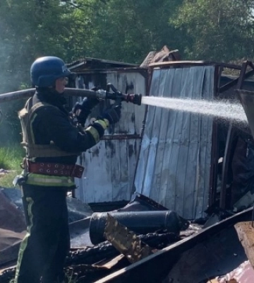 В Сумской области из-за обстрела возник пожар
