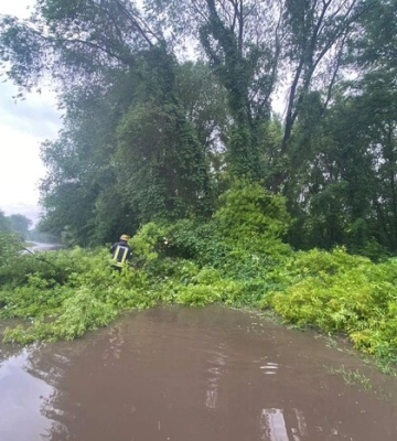 Запоріжжя підтопило — за п’ять годин випала майже двомісячна норма опадів — Події