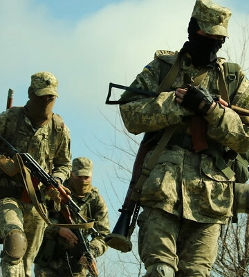 Financial Times: Зухвалі операції України вглиб РФ розпорошують оборону Москви: «хитрість фокусників»