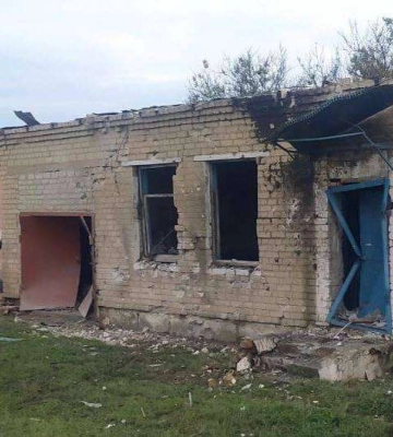 Ворог атакував транспортне підприємство на Дніпропетровщині, поранено дитину