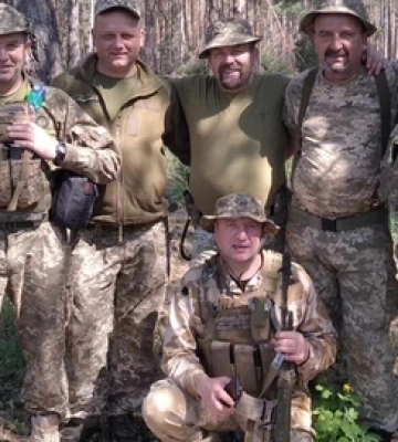 На фронті воюють четверо синів, зять та троє онуків матері-героїні з Волині