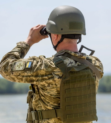 Прикордонники затримали громадянку росії, яка незаконно перетнула кордон з тимчасово окупованого Криму до Херсону