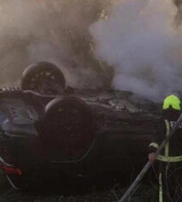 У Полтавському районі внаслідок ДТП загорівся автомобіль: травмовані п’ятеро людей