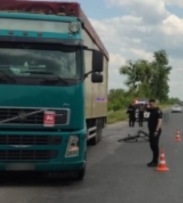 У селі Воля-Ковельська на трасі збили велосипедиста