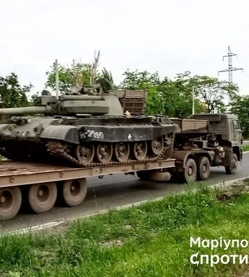 После взрывов в Мариуполе войска РФ проводят &quot;ротацию&quot;
