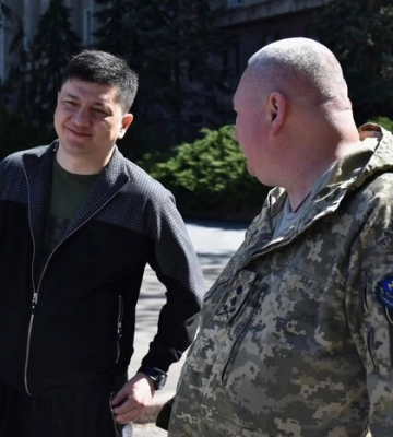 Генерал Марченко розповів, чи збирається у політику