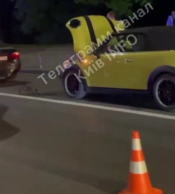 У Києві сталася масштабна аварія за участі п&#039;яти автівок
