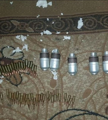 У Кривому Розі правоохоронці затримали чоловіка на незаконному збуті боєприпасів