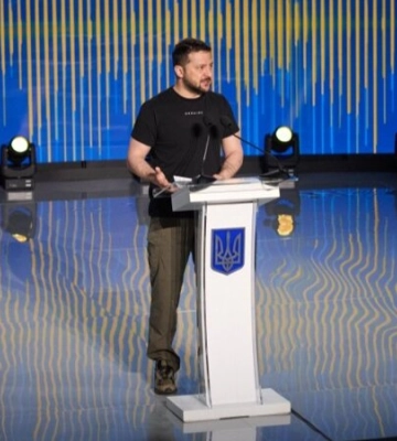 «У мене — рана на спині, здерта шкіра». Зеленський зачитав щоденник восьмирічного Єгора з блокадного Маріуполя