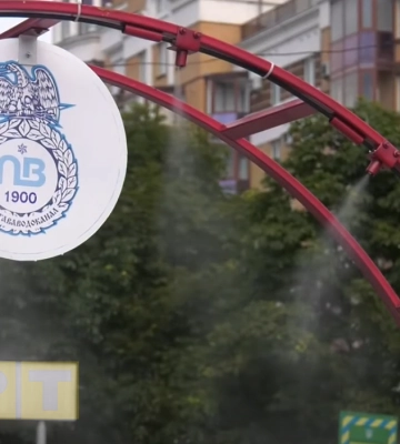 На вулицях Полтави запрацюють туманоутворювальні арки
