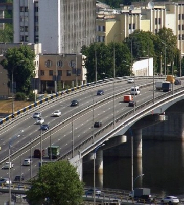Кличко повідомив, коли відновиться рух Гаванським мостом у столиці
