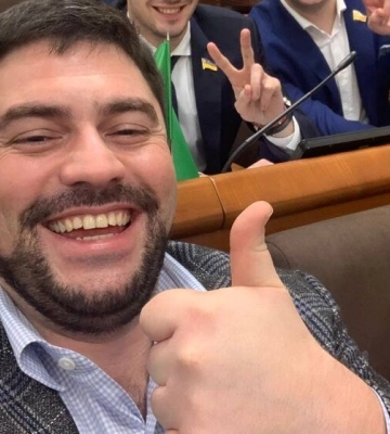 СМИ сообщили, что подозреваемый во взяточничестве депутат Киевсовета Трубицын выехал за границу благодаря письму Буданова. В ГУР&amp;hellip;