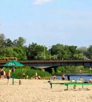 Випадкові зустрічі військових та облаштування пляжів у Полтаві — головне за 31 травня
