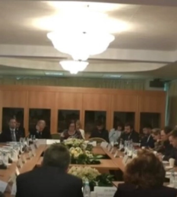 «Її не повинно бути»: депутат Держдуми закликав знищити українську мову (відео)