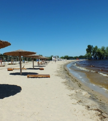 Відомі перші результати якості води на пляжах Черкаської області