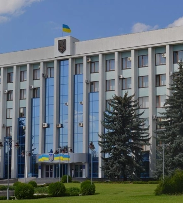 Усі на вихід! У Рівному повідомили про вибухівку в ОВА