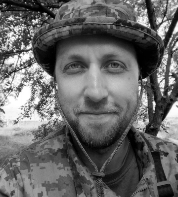 У Черкасах попрощались із загиблим воїном