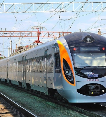 Укрзалізниця запустила тестовий поїзд «Київ-Варшава» зі стандартними вагонами