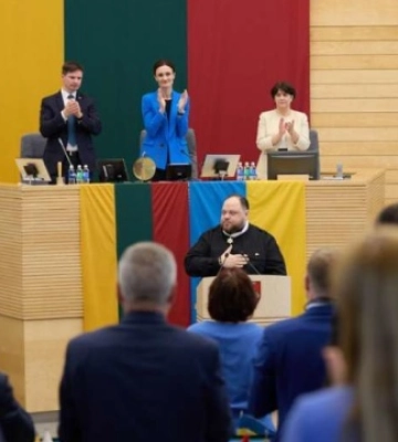 Стефанчук під час виступу в парламенті Литви згадав про нічний обстріл Києва