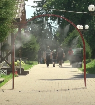 У Полтаві запрацювали охолоджувальні арки