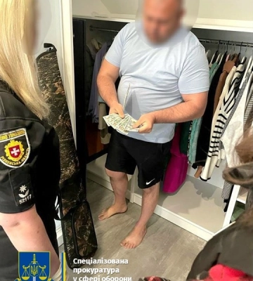 У Рівному зловмисники привласнили майже пів мільйона гривень на ремонті казарми