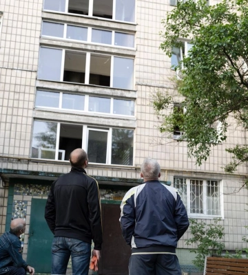 Гибель людей у укрытия в Киеве: правоохранители задержали четырех человек. Фото