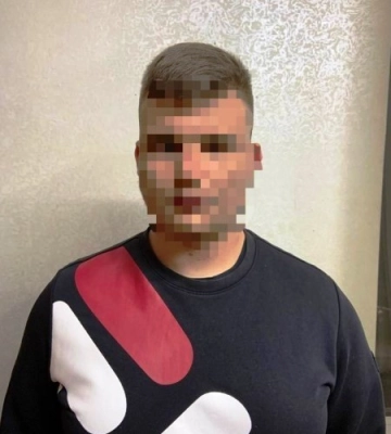 У Кривому Розі юнака затримано за розбещення малолітньої дитини