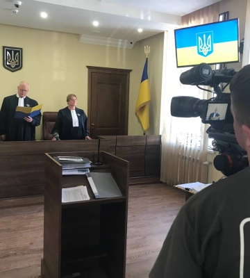 Адвокати просили суд зменшити заставу підозрюваним в незаконному переправленні чоловіків через держкордон України