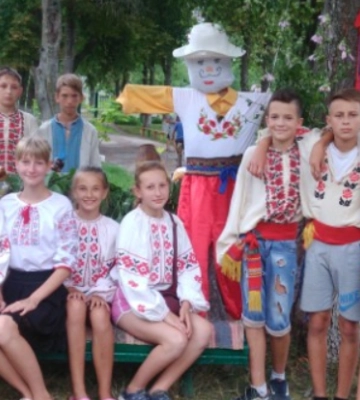 Батьки з Дніпра та області можуть отримати 14 тис. грн на оздоровлення дітей