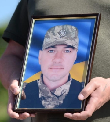 Народився в Якутії, але захищав Україну: у Рівному попрощалися із загиблим на війні солдатом (ВІДЕО)