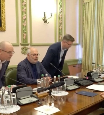 У Київ з візитом прибув президент Естонії: політик уже зустрівся з Зеленським. Відео