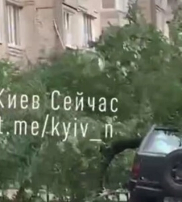 В Киеве три района частично остались без света из-за непогоды