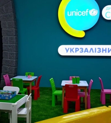 Более 700 кв м. На главном вокзале Киева открылось самое большое в Украине развивающее пространство для детей
