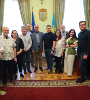 Американська компанія PASS рекомендуватиме інвестувати у медичну та IT сфери Львівщини