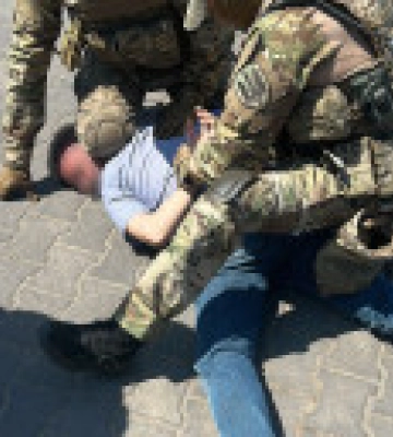 Полиция задержала начальника отдела Одесской таможни за вымогательство и получение взятки