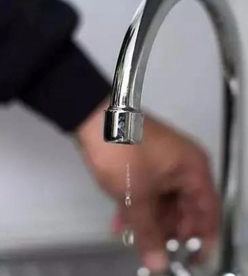 На одній з полтавських вулиць тимчасово відключать воду